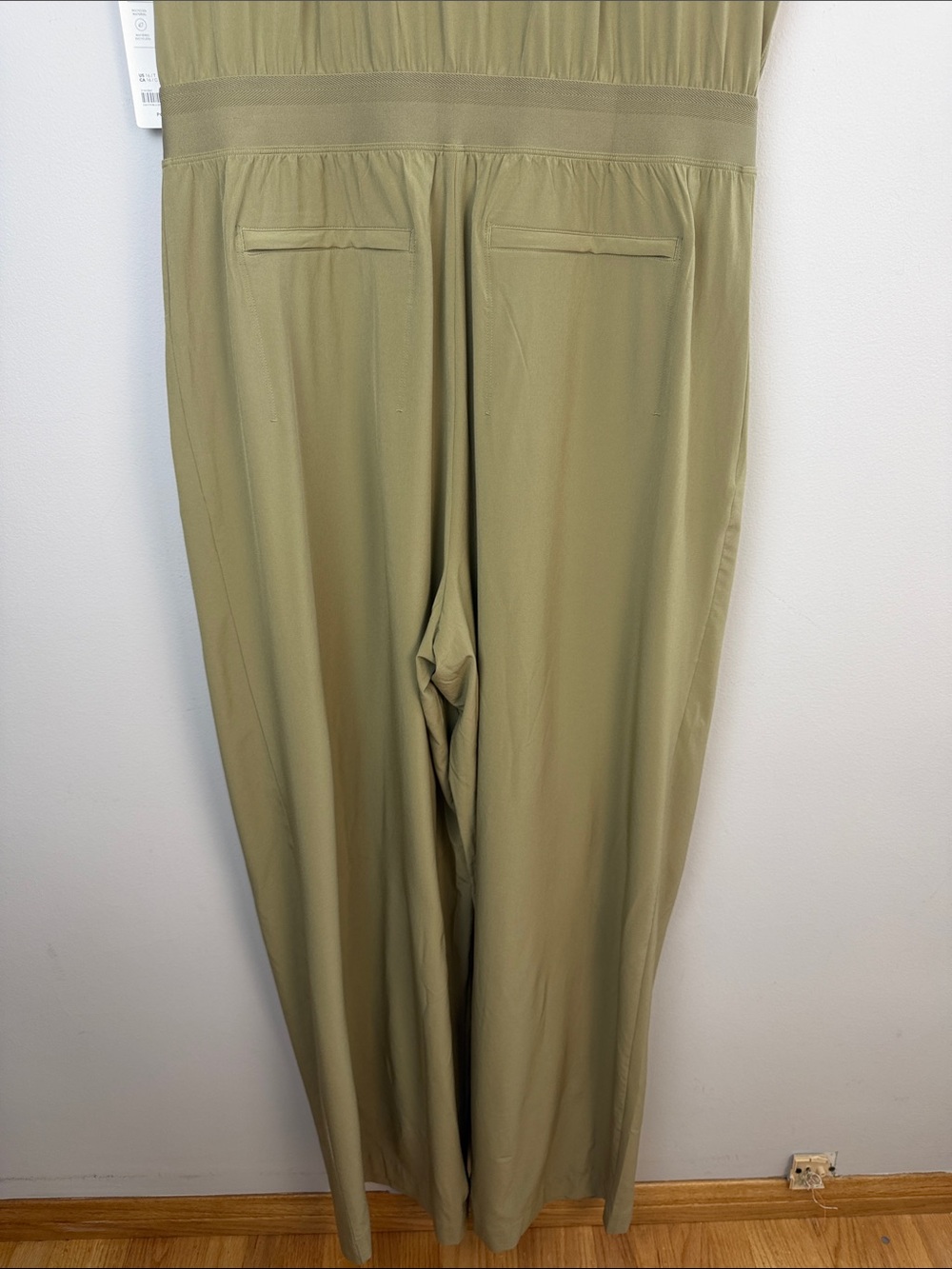 NEW Athleta Brooklyn Heights Wide Leg Jumpsuit Size 16T Olive Athleisure Utility - Picture 13 of 16